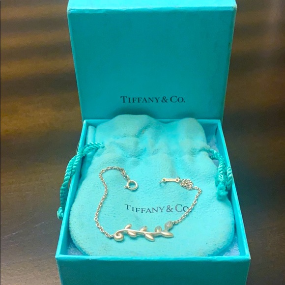 Paloma Picasso Olive Leaf Vine Bracelet 